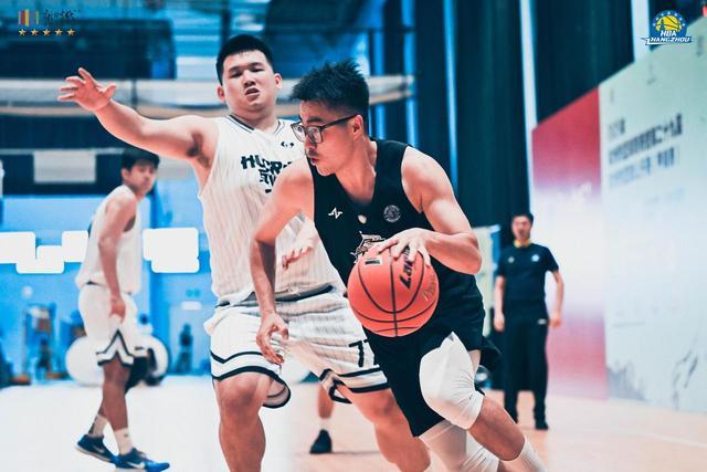 公开赛始终, 主办方供图